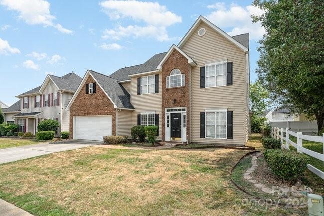 Property image 2 at 7110 Gallatin Lane, Charlotte, NC 28213