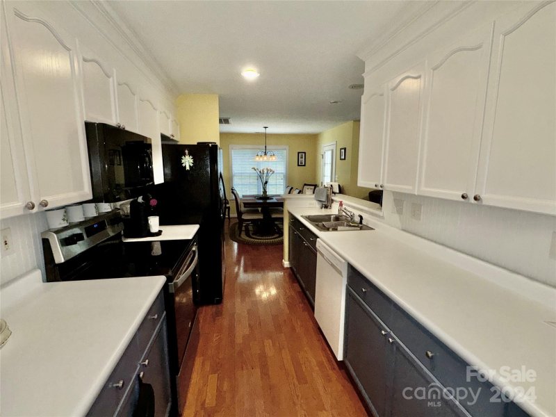 Property image 5 at 120 Ashwood Lane, Mooresville, NC 28117