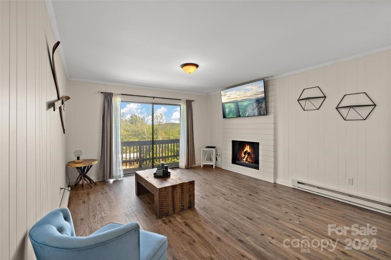 Property image 5 at 101 Mid Holiday Lane, Beech Mountain, NC 28604