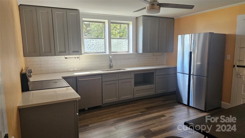 Property image 3 at 1115 W 5th Avenue, Gastonia, NC 28052