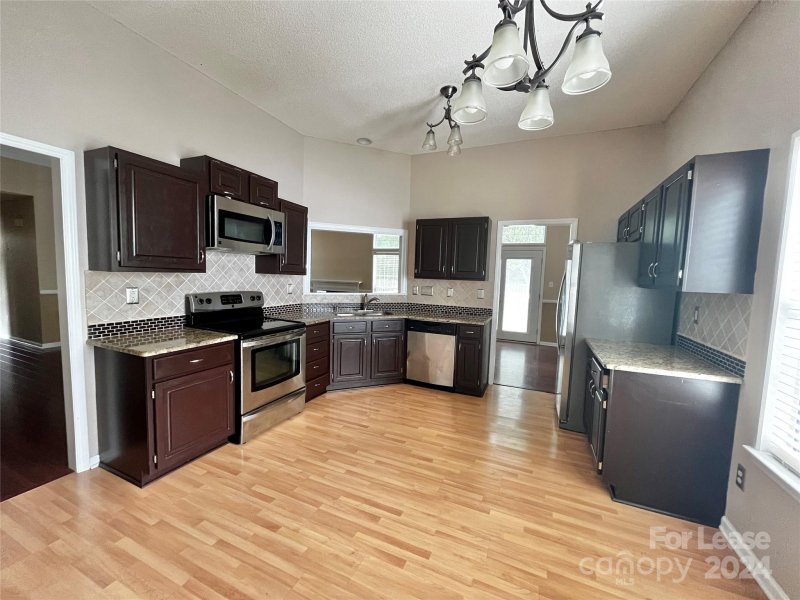 Property image 3 at 12121 Landing Green Drive, Charlotte, NC 28277