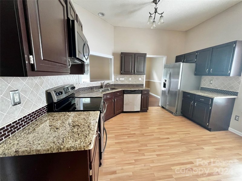 Property image 4 at 12121 Landing Green Drive, Charlotte, NC 28277