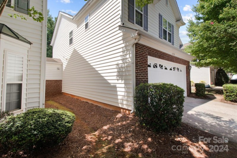 Property image 3 at 6338 Morningview Court, Charlotte, NC 28269