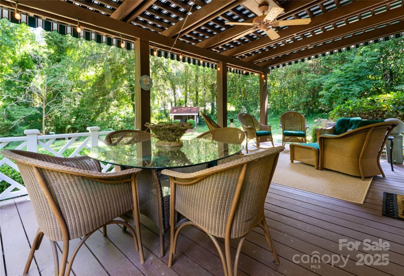 Property image 4 at 384 Vanderbilt Road, Asheville, NC 28803