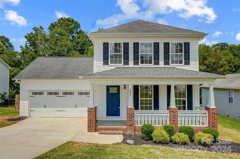 1645 Red Bird Circle