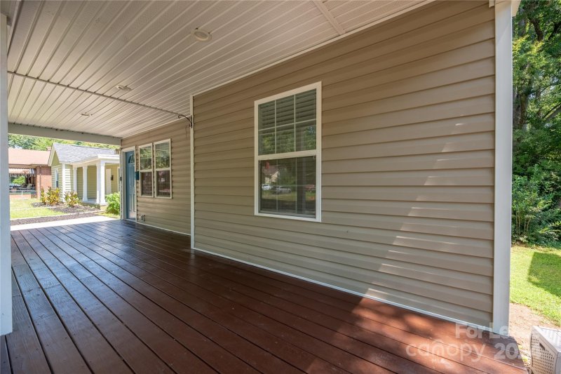 Property image 4 at 404 Keswick Avenue, Charlotte, NC 28206