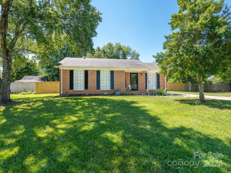 Property image 2 at 6104 Stoneyridge Drive, Indian Trail, NC 28079