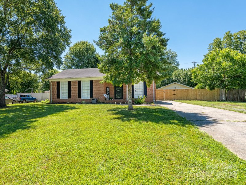 Property image 4 at 6104 Stoneyridge Drive, Indian Trail, NC 28079