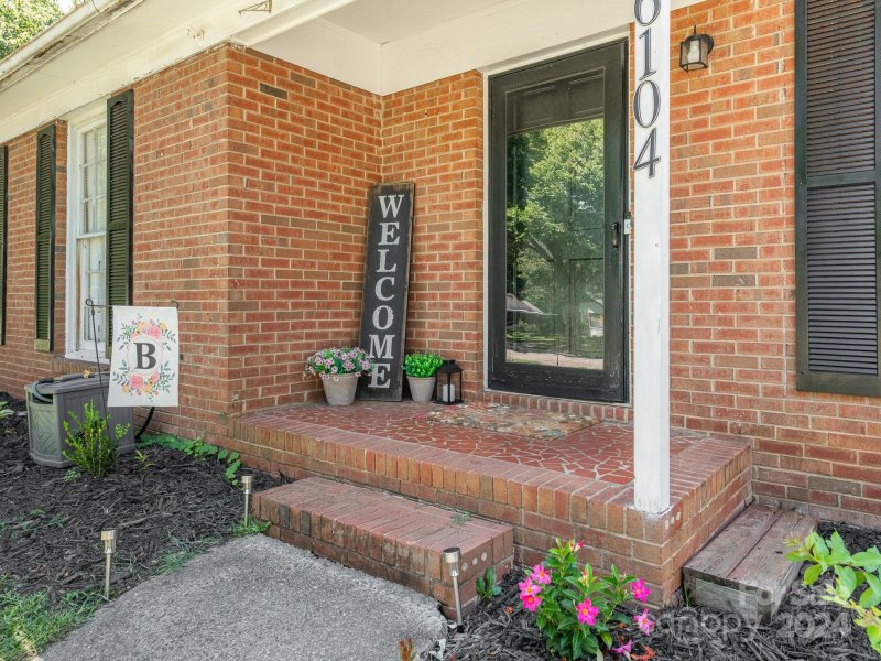 Property image 5 at 6104 Stoneyridge Drive, Indian Trail, NC 28079