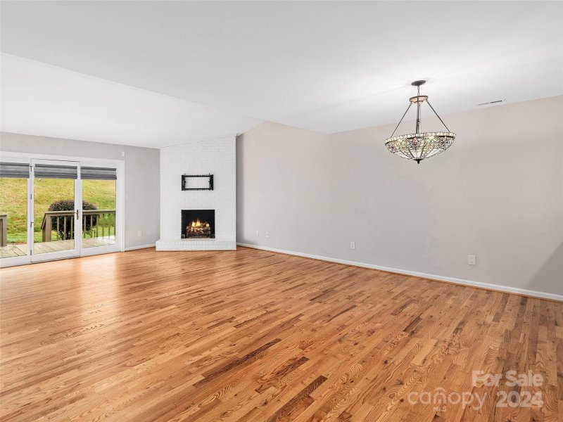 Property image 5 at 103 Parkway Court, Asheville, NC 28803