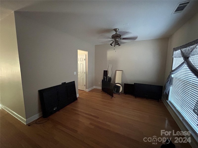 Property image 5 at 121 Washburn Range Drive, Mooresville, NC 28115