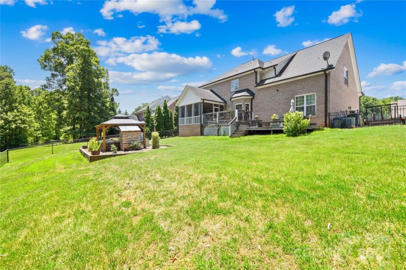 Property image 4 at 5425 Grayson Ridge Court, Gastonia, NC 28056