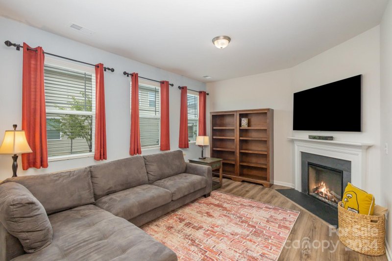 Property image 5 at 11024 Chalkbark Lane, Charlotte, NC 28262