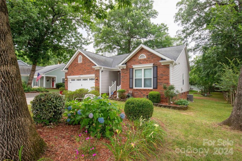 Property image 3 at 14001 Pytchley Lane, Charlotte, NC 28273