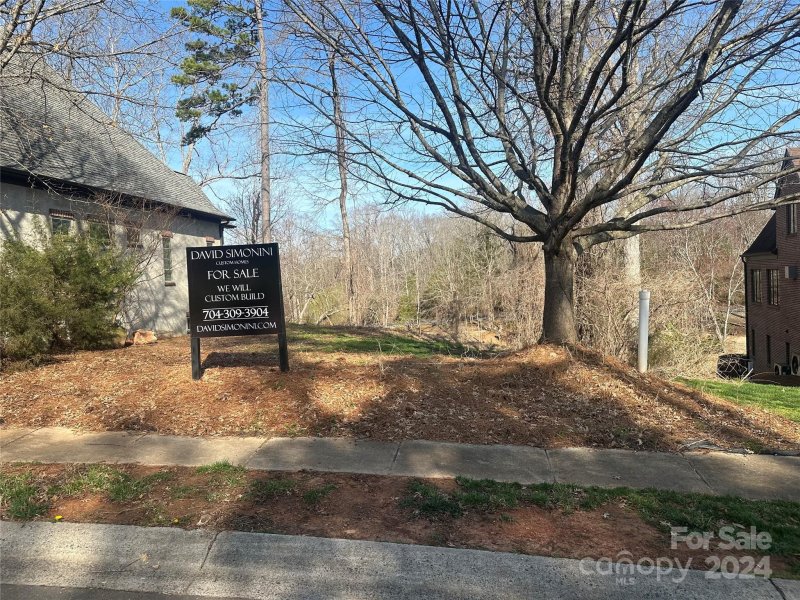 Property image 3 at 5911 Vidal Lane, Charlotte, NC 28226