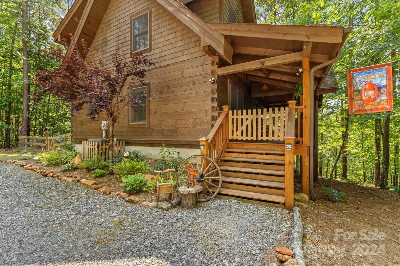 Property image 4 at 130 Shoal Creek Trail, Nebo, NC 28761