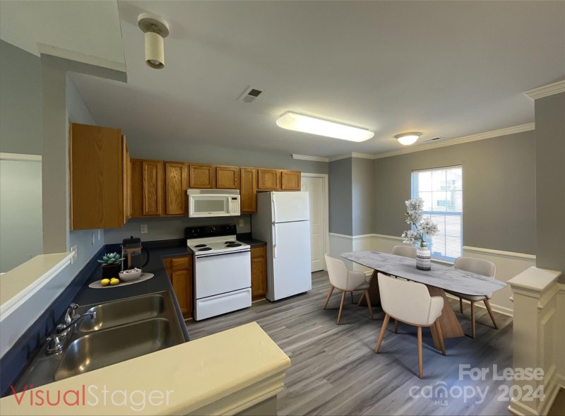 Property image 3 at 6421 Sunman Road, Charlotte, NC 28216