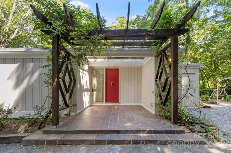 Property image 2 of 141 Wildflower Road in Swiss Pine Lake, Spruce Pine, NC 28777