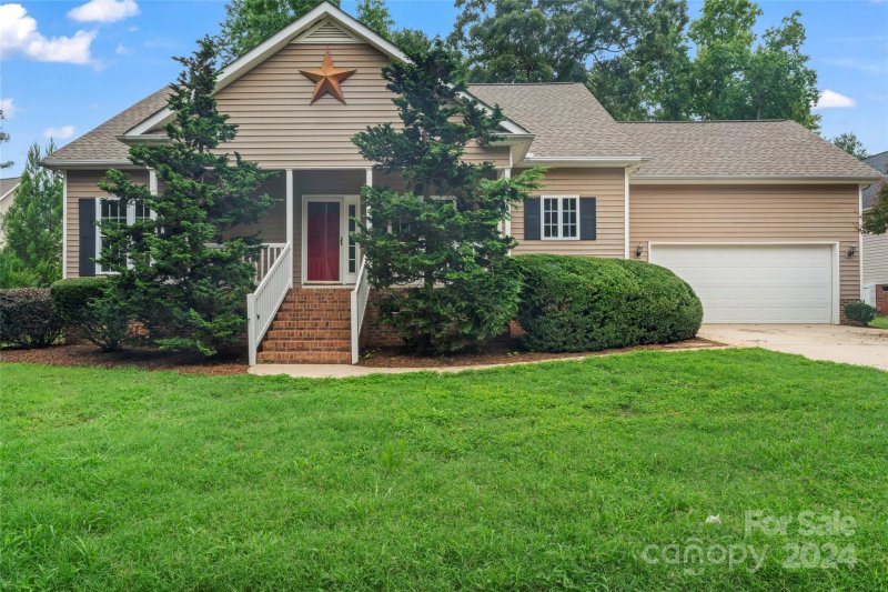 Property image 2 at 328 Coniston Place, Rock Hill, SC 29732