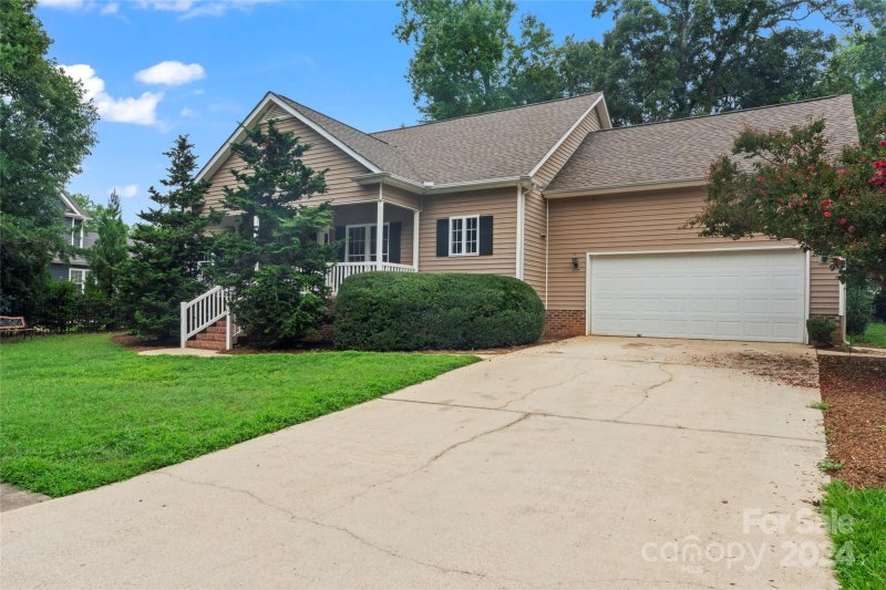 Property image 3 at 328 Coniston Place, Rock Hill, SC 29732