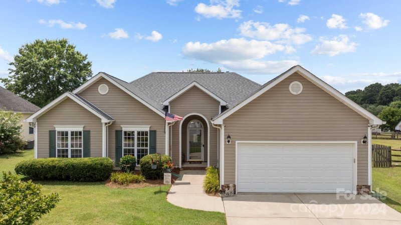 Property image 4 at 3005 Hemby Commons Parkway, Indian Trail, NC 28079