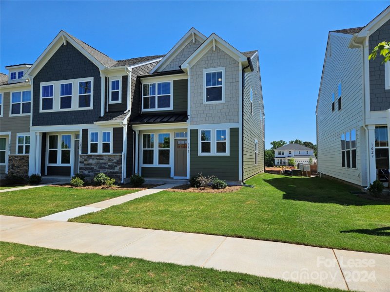 Property image 2 at 1027 South Point Road, Belmont, NC 28012