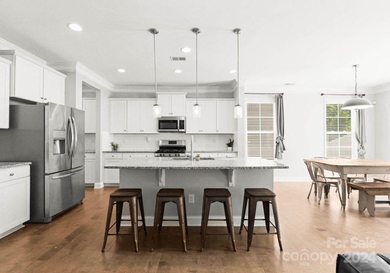 Property image 2 at 3949 Lake Breeze Drive, Sherrills Ford, NC 28673