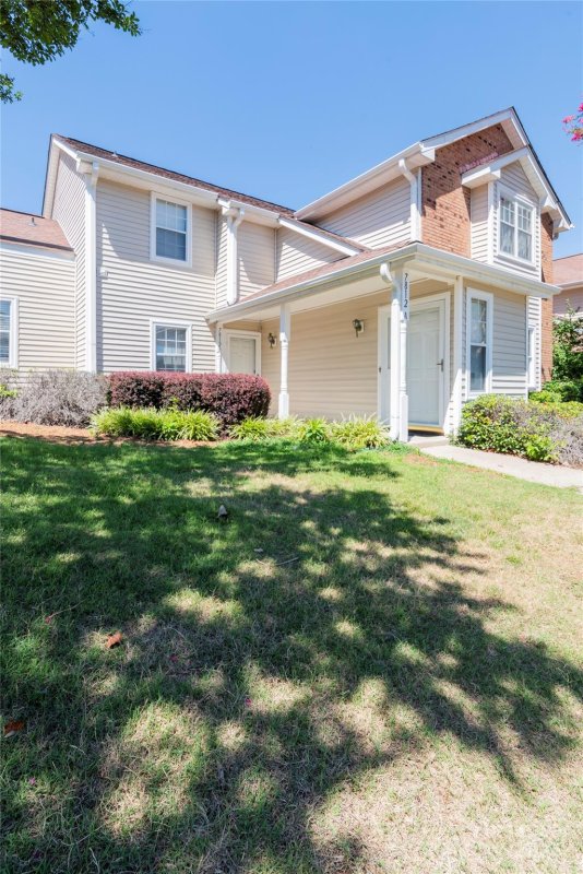 7812 Renaissance Court