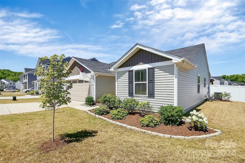 Property image 2 at 5824 Camp Court, Concord, NC 28025