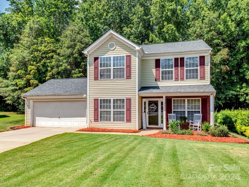 1426 Juniper Hills Lane