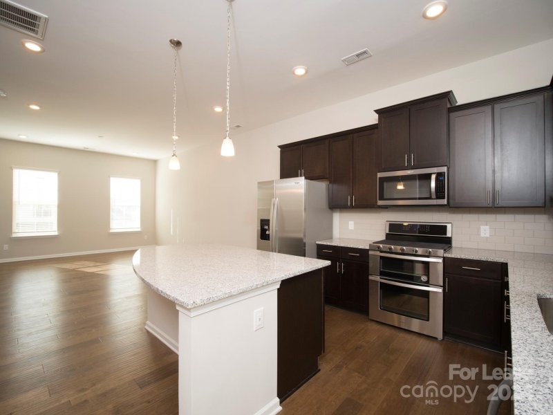 Property image 2 at 1025 Doveridge Street, Charlotte, NC 28273