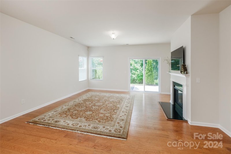 Property image 2 at 1819 Yellow Daisy Drive, Matthews, NC 28104