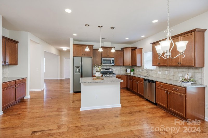 Property image 4 at 1819 Yellow Daisy Drive, Matthews, NC 28104