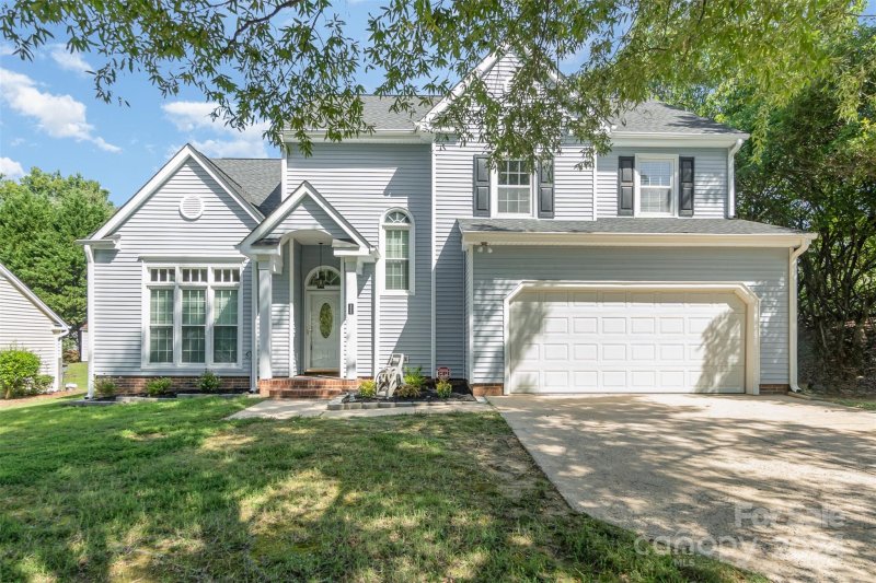 Property image 2 at 3000 Silver Birch Drive, Charlotte, NC 28269