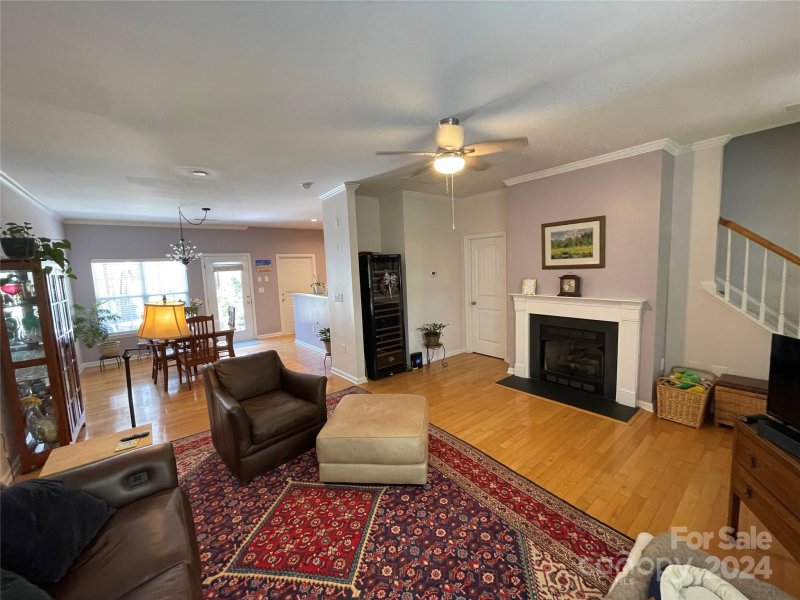 Property image 4 at 1119 Central Park Circle, Davidson, NC 28036