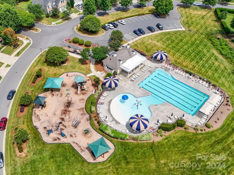 Property image 4 at 6013 Grassy Knoll Circle, Matthews, NC 28104