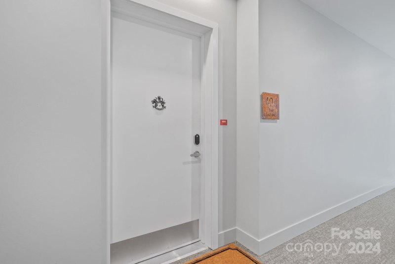 Property image 4 at 68 Craven Street, Asheville, NC 28806