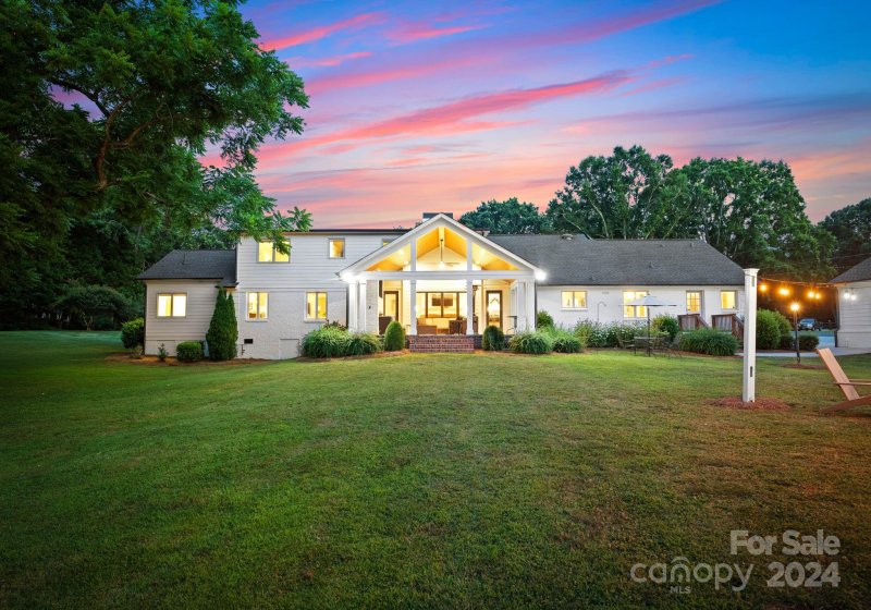 Property image 5 at 6038 Robin Hollow Drive, Mint Hill, NC 28227