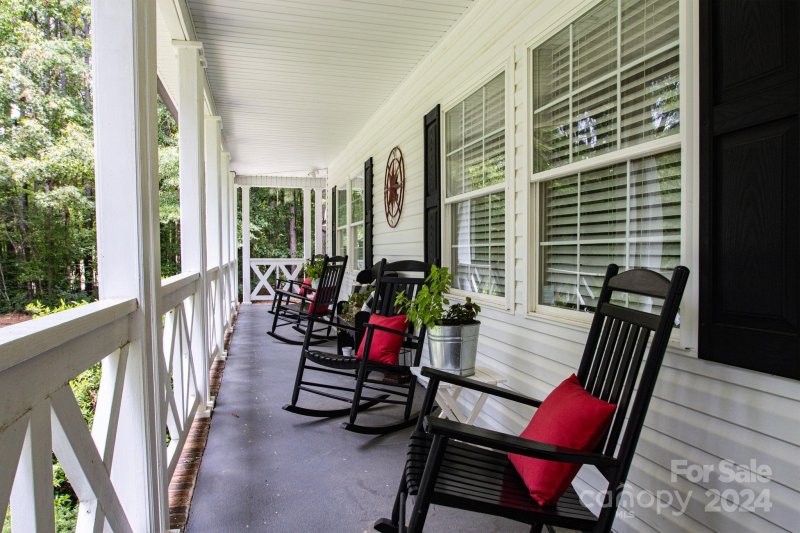 Property image 5 at 416 Cove Wood Drive, Denton, NC 27239