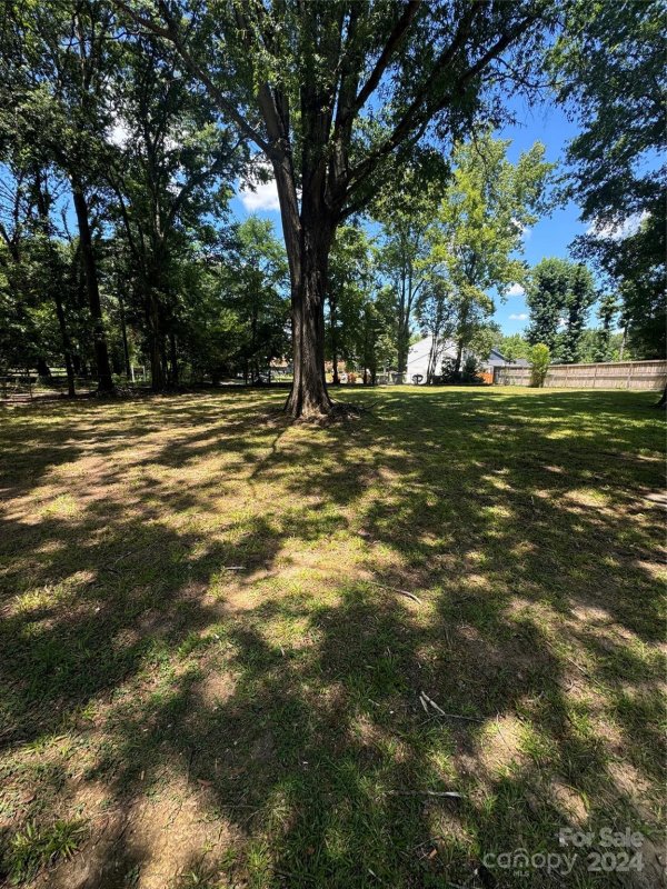 Property image 4 at 7101 Essington Drive, Charlotte, NC 28270