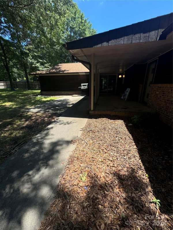 Property image 5 at 7101 Essington Drive, Charlotte, NC 28270