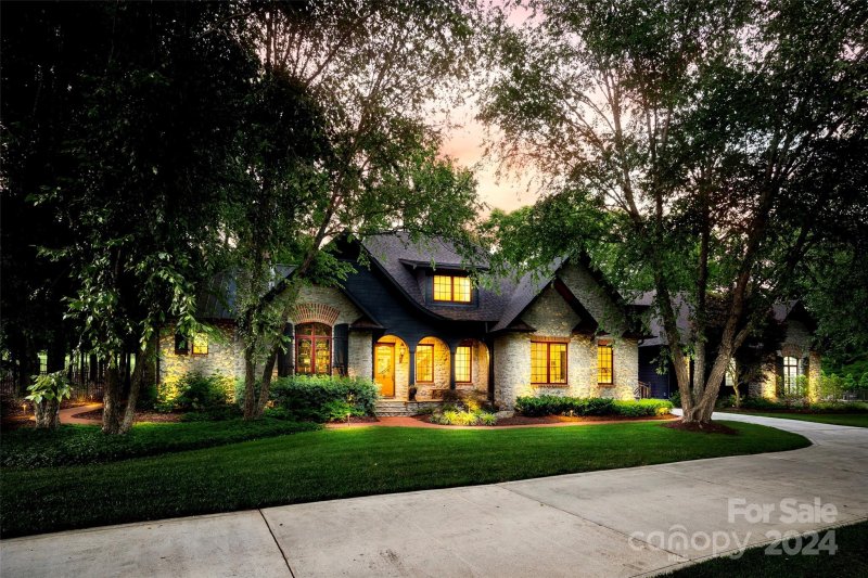 Property image 3 at 1020 Dan Maples Drive, Cramerton, NC 28032