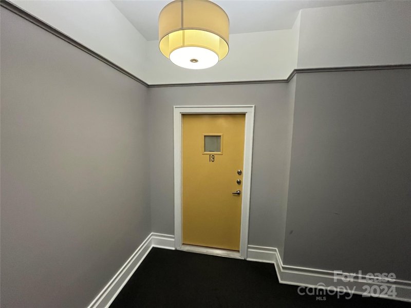 Property image 5 at 404 N Laurel Avenue, Charlotte, NC 28204