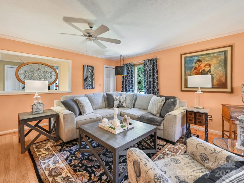 Property image 4 at 188 Mountain Valley Drive, Hendersonville, NC 28739