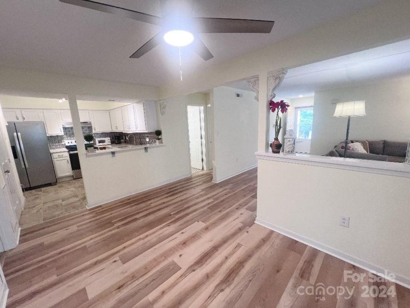 Property image 4 at 7354 Winery Lane, Charlotte, NC 28227