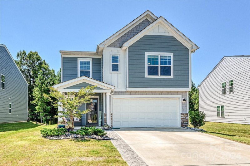 Property image 2 at 3176 Treyson Drive, Denver, NC 28037