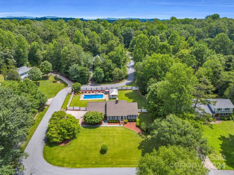 Property image 4 at 264 Fairforest Drive, Rutherfordton, NC 28139