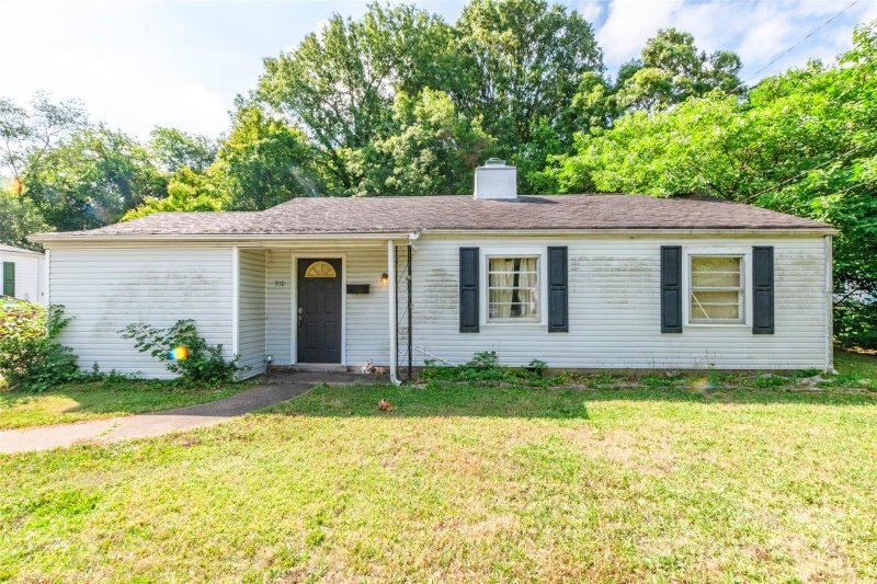 Property image 2 at 910 Mcdow Drive, Rock Hill, SC 29732