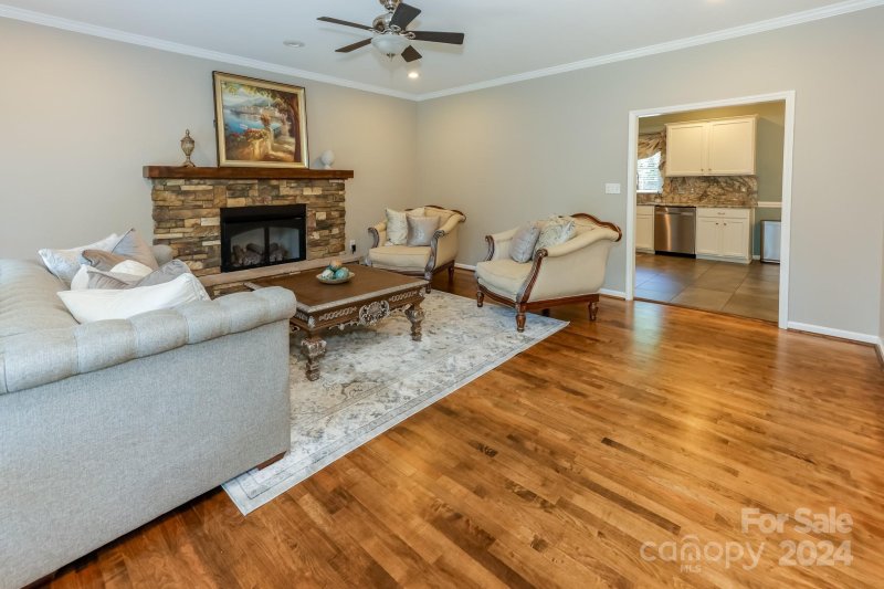 Property image 4 at 183 General Griffith Circle, Rutherfordton, NC 28139