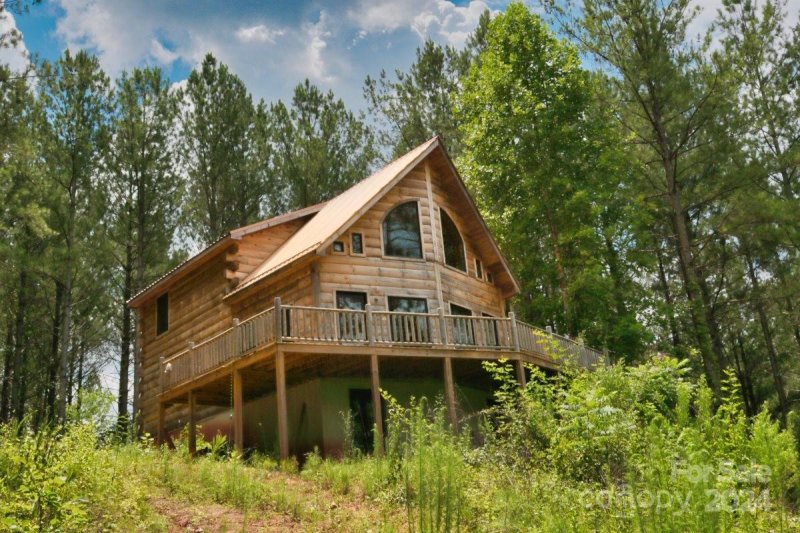 317 Knightsbridge Circle